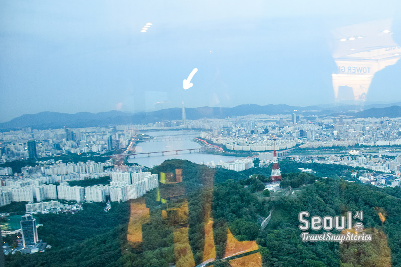 SeoulDay1_NSeoulTowerlookingatLotte