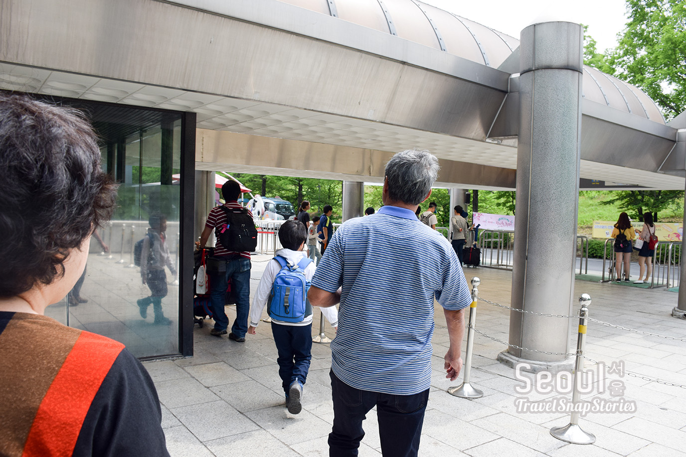 TSSSeoul_07goingtothetram