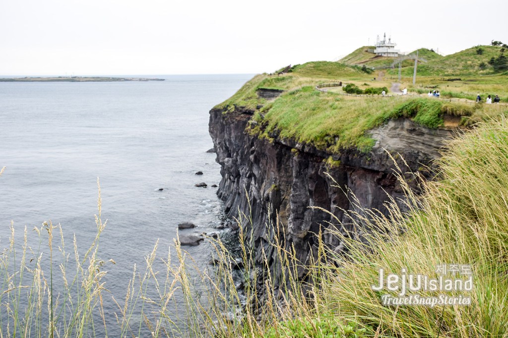 Jeju Island: Day 2 Mt Songaksan Coastal&nbsp;Walk